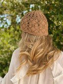 Bonnet CROCHET camel